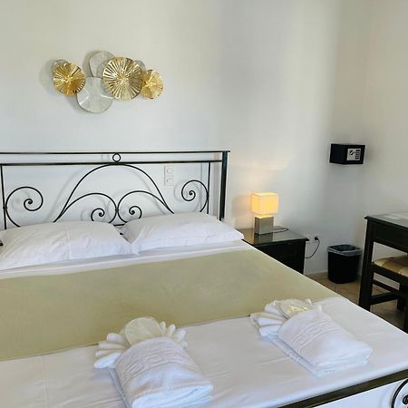 Venikouas Hotel Platis Gialos  Ngoại thất bức ảnh